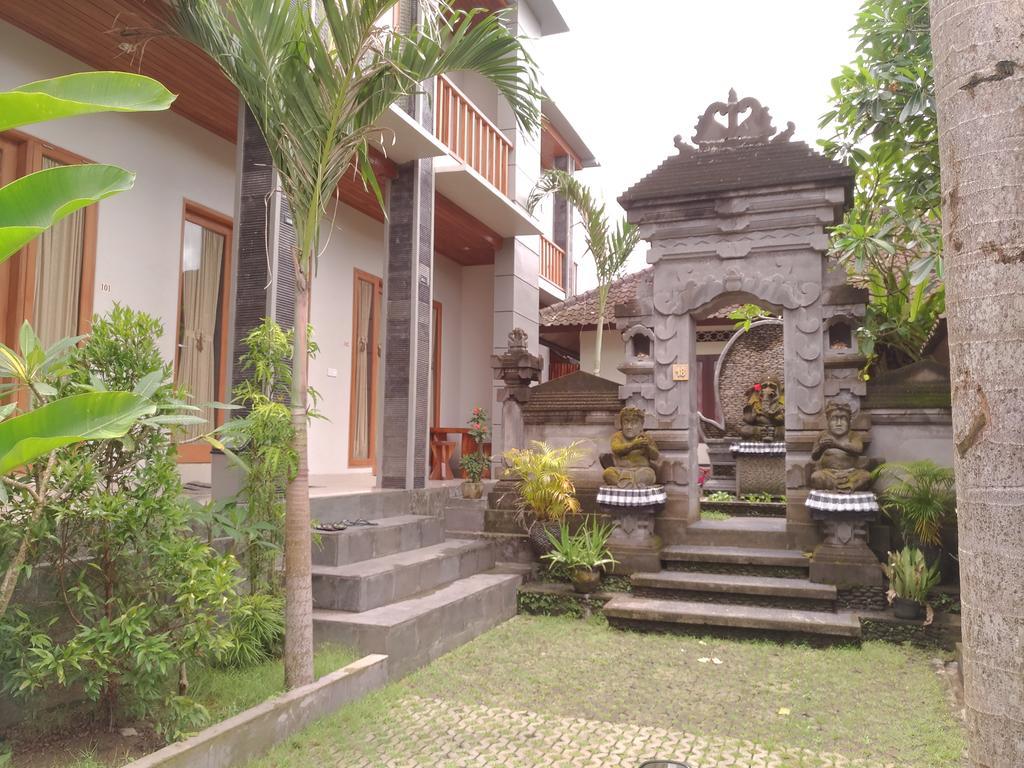 Mekenyem House Ubud エクステリア 写真