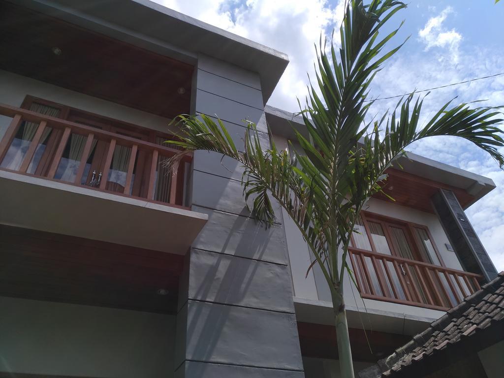 Mekenyem House Ubud エクステリア 写真