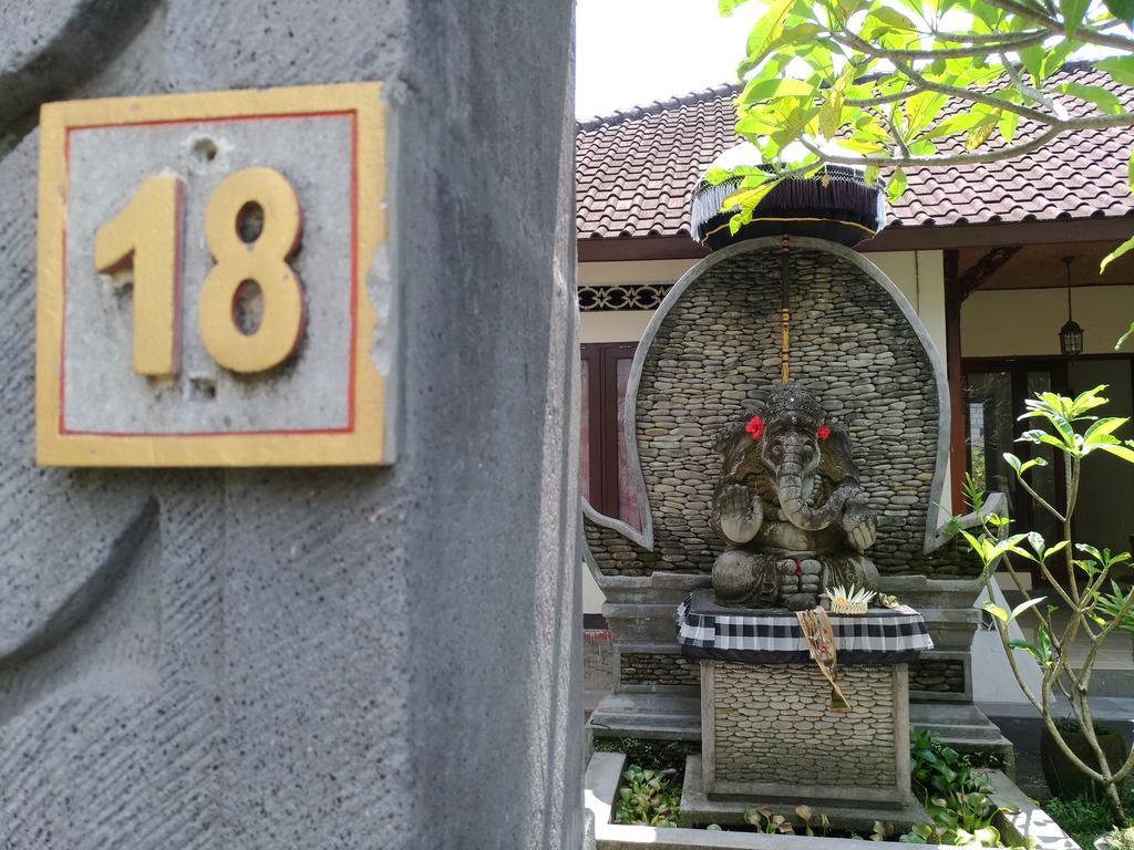Mekenyem House Ubud エクステリア 写真