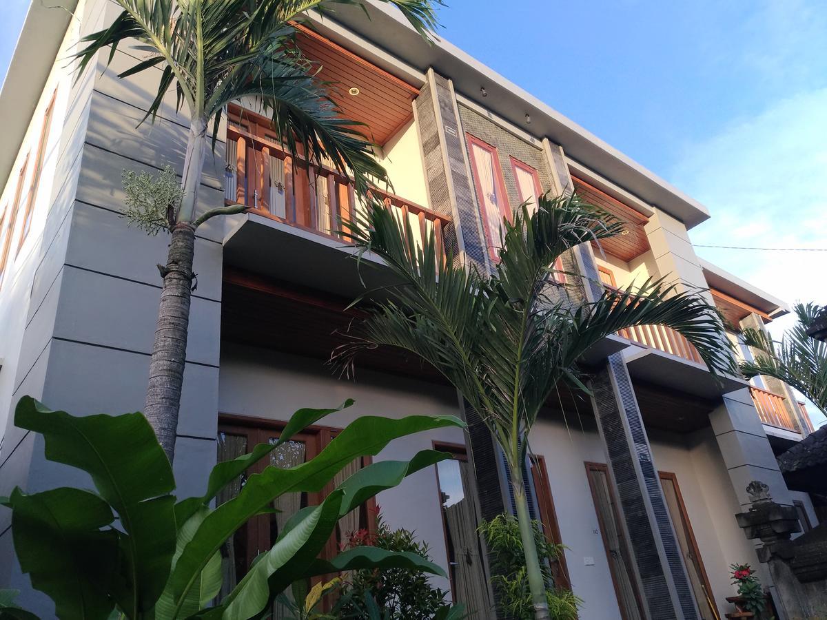 Mekenyem House Ubud エクステリア 写真